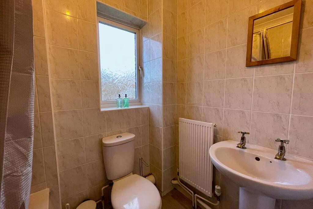 House Near Llandaff For Up To 6 With Parking Villa Cardiff Kültér fotó